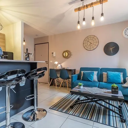 Apartment Joli Au Coeur Du Centre Touristique