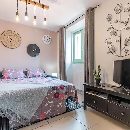 Appartement Joli Au Coeur Du Centre Touristique Nice